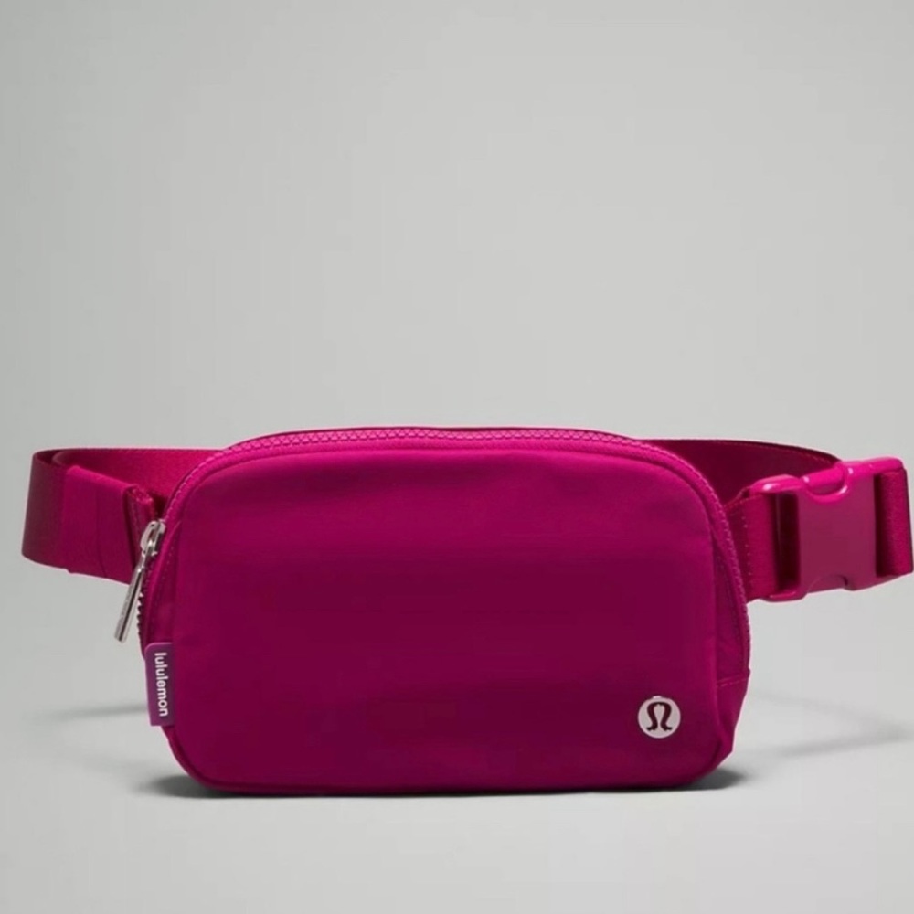 Brand NEW!!! Lululemon Everywhere Belt Bag, Wild Berry!
